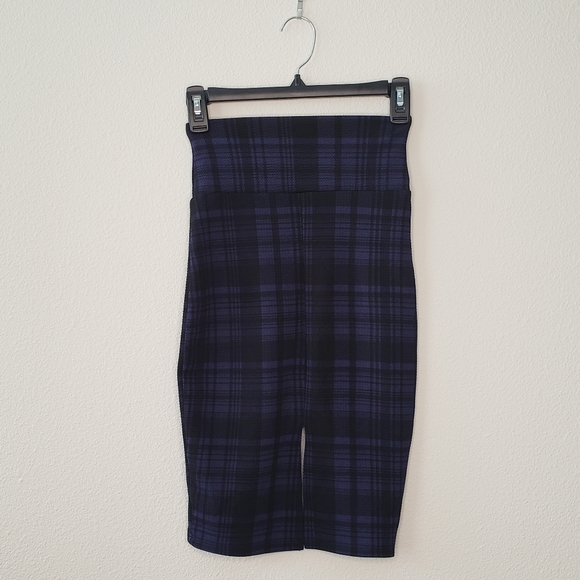 Ultra flirt navy and black plaid pencil skirt - Picture 3 of 7